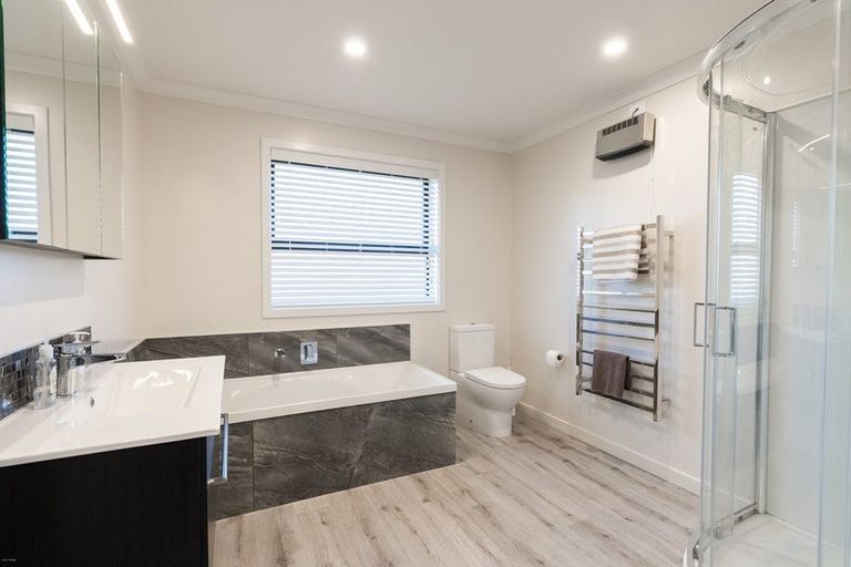 Photo of property in 8 Birch Hill Drive, Twizel, 7901