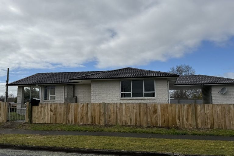 Photo of property in 1 Stiles Avenue, Waipukurau, 4200