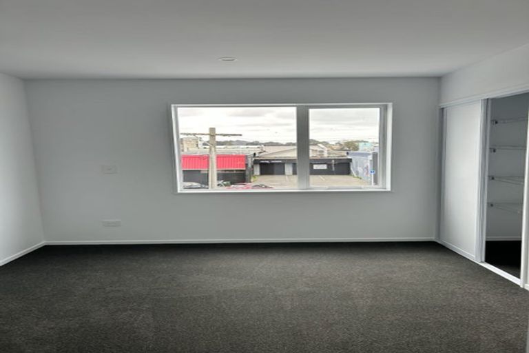 Photo of property in 2/37 Beresford Street, New Brighton, Christchurch, 8061