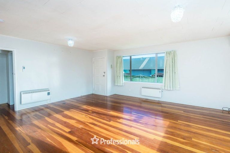 Photo of property in 53b Tawhai Street, Stokes Valley, Lower Hutt, 5019