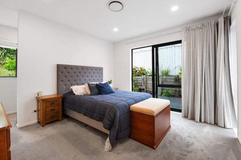 Photo of property in 61 Godfrey Drive, Orewa, 0931