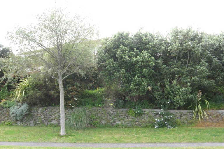 Photo of property in 65 Osprey Drive, Welcome Bay, Tauranga, 3112