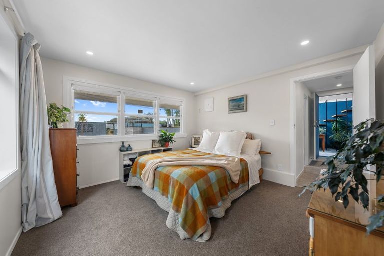 Photo of property in 4 Range Road, Swanson, Auckland, 0816