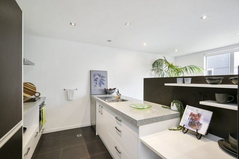 Photo of property in Altar Apartments, 27/120 Rintoul Street, Newtown, Wellington, 6021