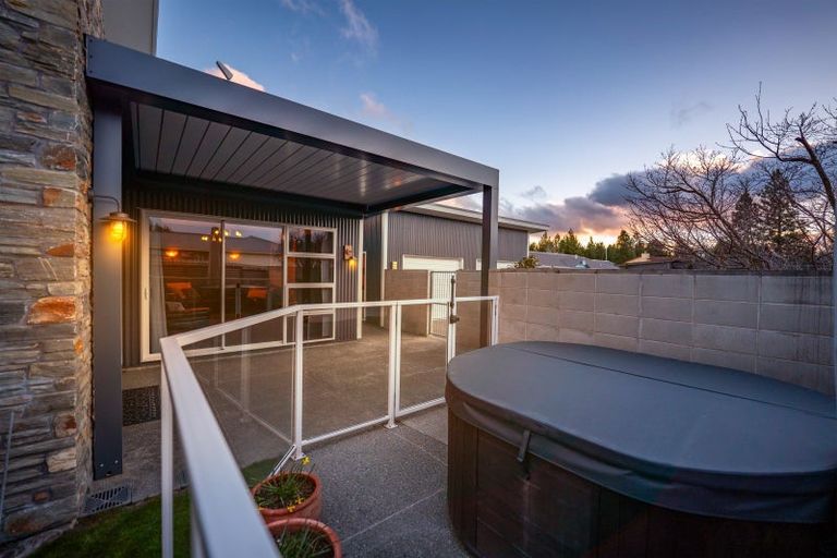 Photo of property in 31 Rhoboro Road, Twizel, 7901