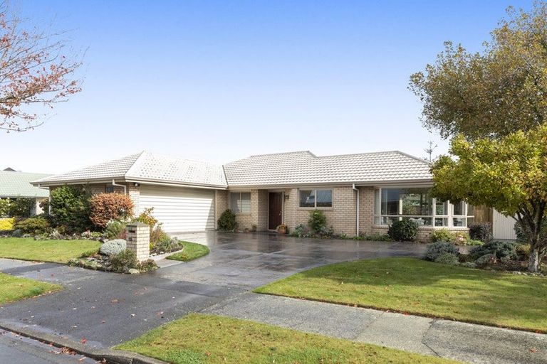 Photo of property in 12 Marble Wood Drive, Papanui, Christchurch, 8053