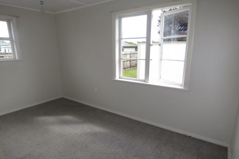 Photo of property in 8 Colvin Street, Westport, 7825