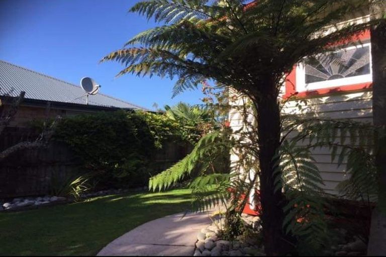 Photo of property in 172 Romilly Street, Westport, 7825