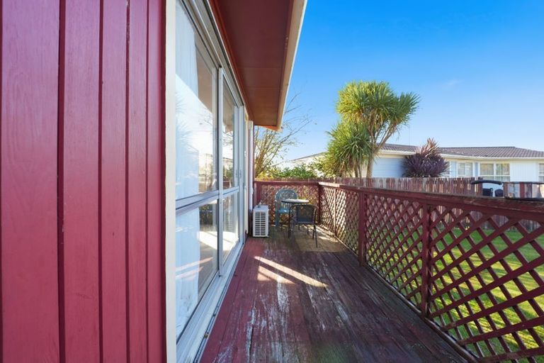 Photo of property in 8 Marion Place, Deanwell, Hamilton, 3206