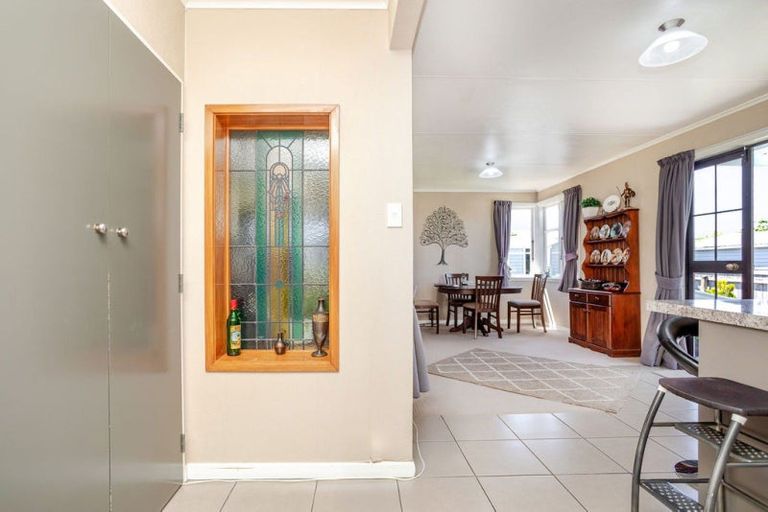 Photo of property in 50 Hospital Street, Dannevirke, 4930
