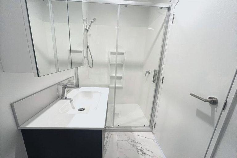 Photo of property in 2/28 Deloraine Street, Somerfield, Christchurch, 8024