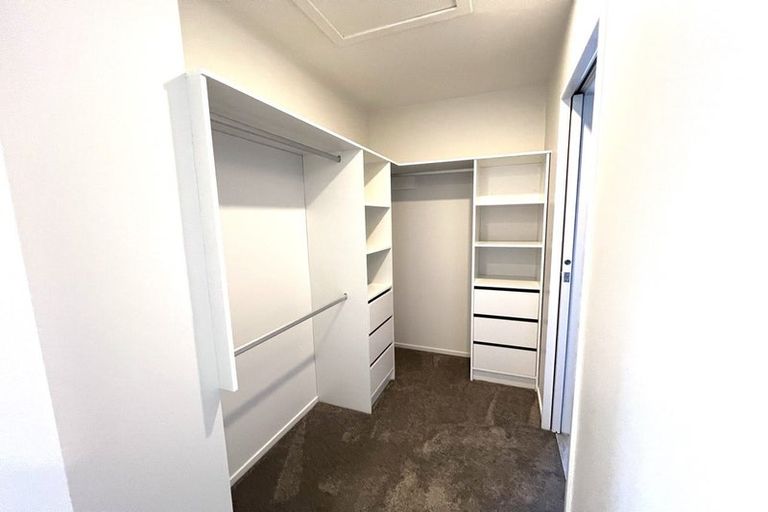 Photo of property in 20b Clovelly Road, Bucklands Beach, Auckland, 2012