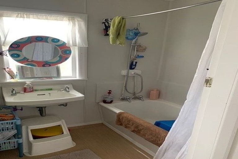 Photo of property in 138a-b Carlyle Street, Napier South, Napier, 4110