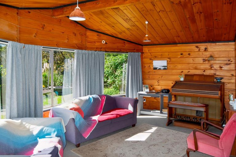 Photo of property in 288 Valley Road, Kaiwaka, 0573
