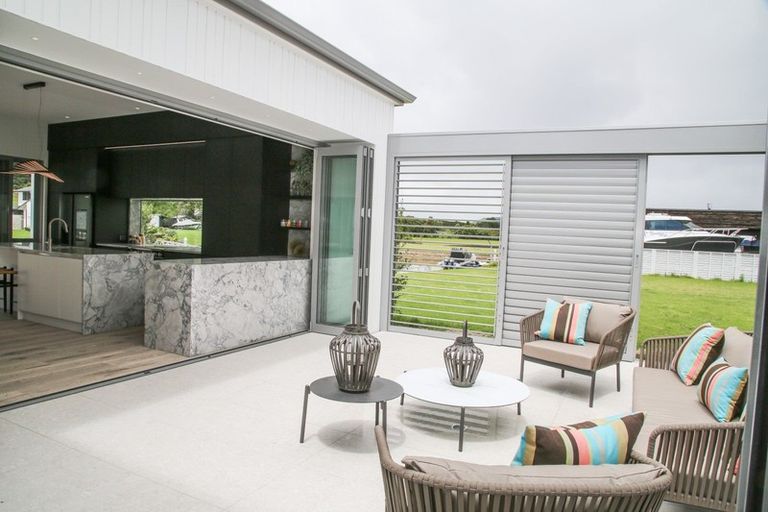 Photo of property in 133 Motu Grande, Pauanui, Hikuai, 3579