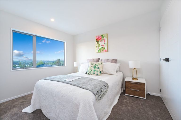 Photo of property in 10 Vino Cina Heights, Ranui, Auckland, 0612
