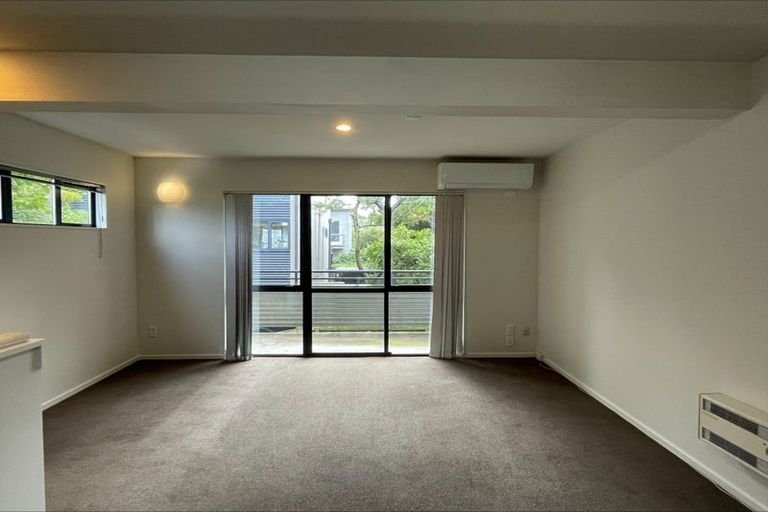 Photo of property in 9/315 Worcester Street, Linwood, Christchurch, 8011