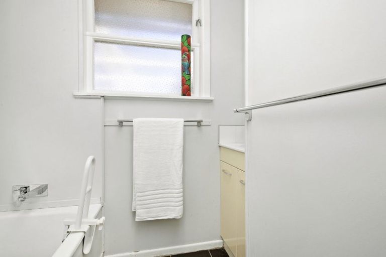 Photo of property in 9 Dawn Grove, Brown Owl, Upper Hutt, 5018