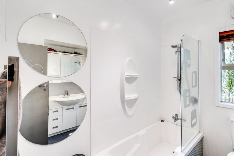 Photo of property in 43 Sanders Avenue, Marewa, Napier, 4110