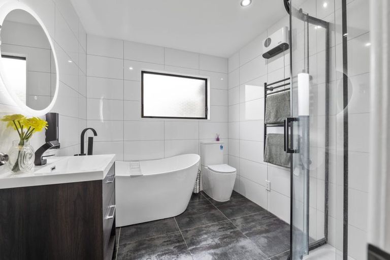 Photo of property in 27c Miro Street, Inglewood, 4330