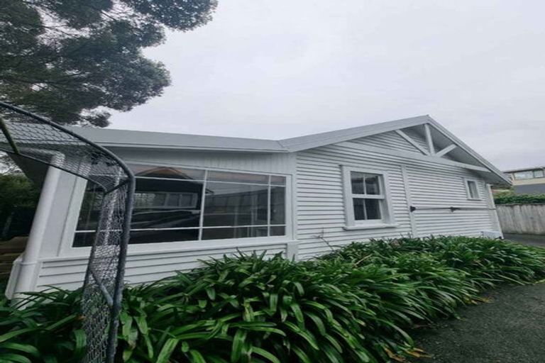 Photo of property in 18a Annandale Street, Lynmouth, New Plymouth, 4310