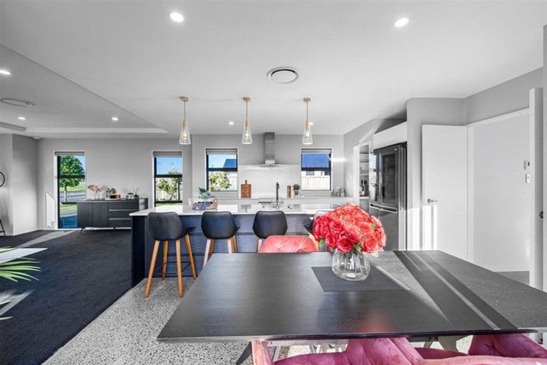 Photo of property in 73 Dynes Road, Rolleston, 7615