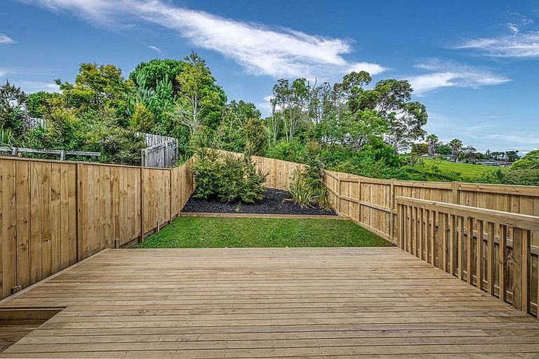 Photo of property in 94 Joseph Street, Flat Bush, Auckland, 2019