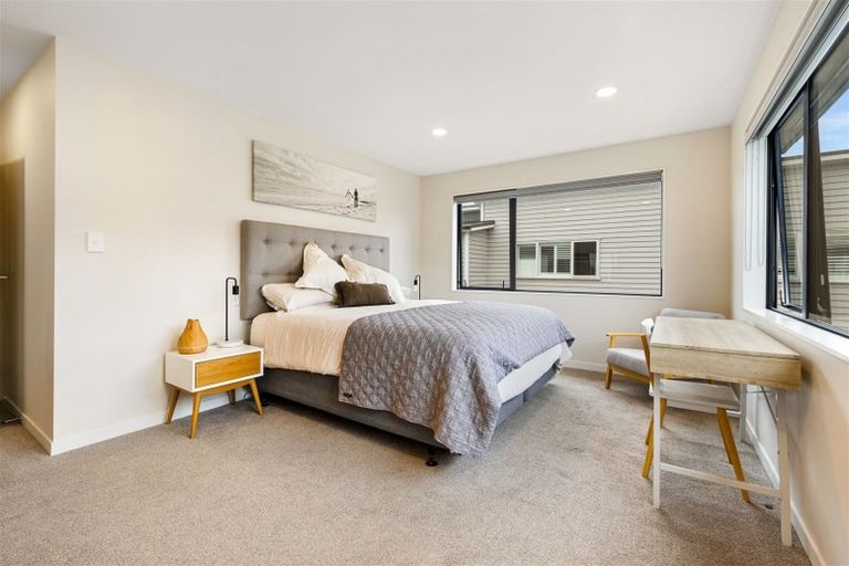 Photo of property in 19 Hangar Lane, Whenuapai, Auckland, 0618
