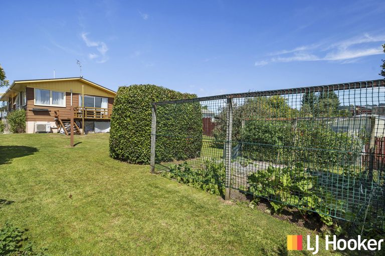 Photo of property in 3 Minerva Place, Sunnybrook, Rotorua, 3015
