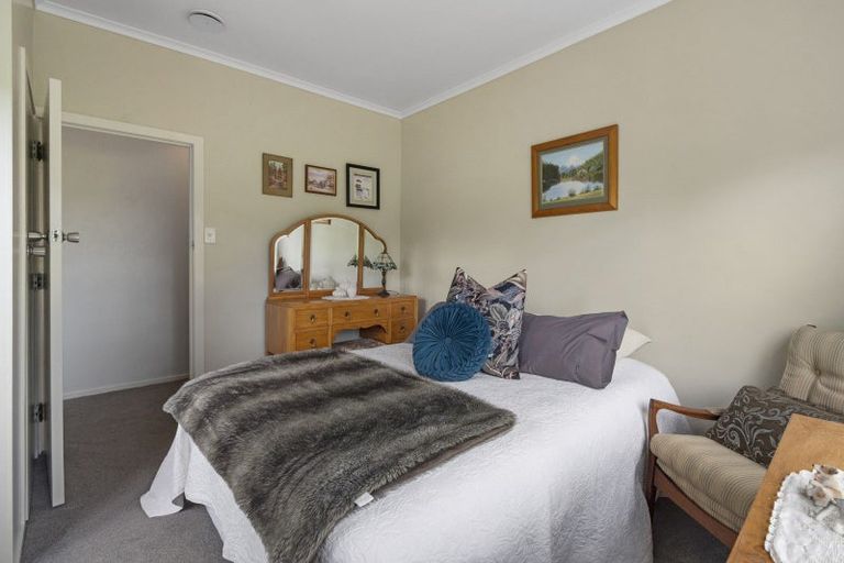 Photo of property in 80 Lethbridge Road, Feilding, 4779