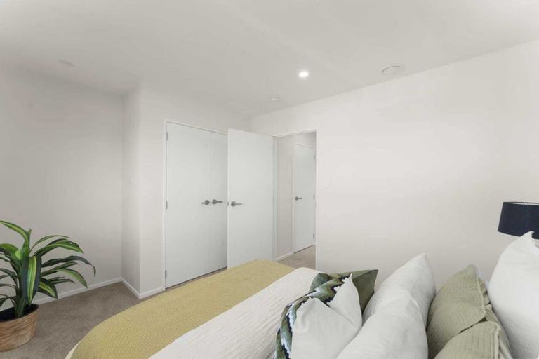 Photo of property in 14 Johns Creek Crescent, Silverdale, 0932