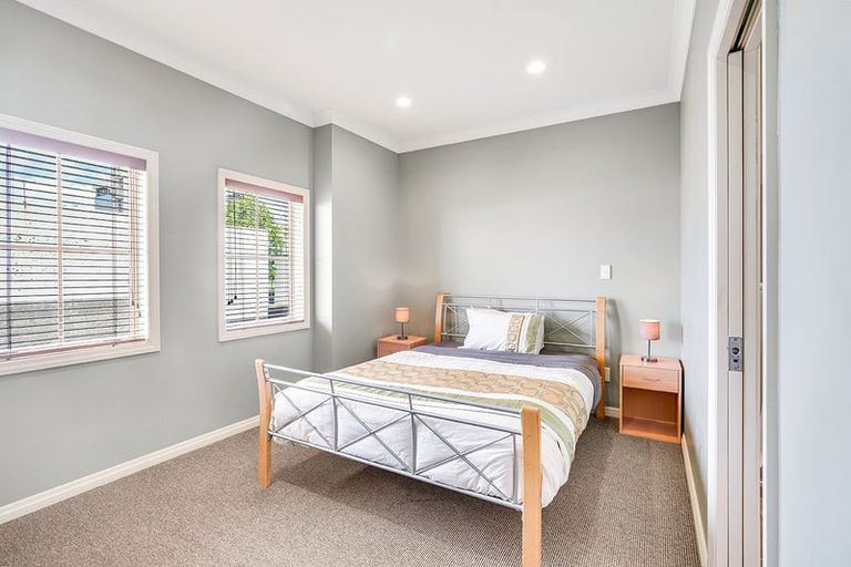 Photo of property in 2e/11 London Street, Hamilton Central, Hamilton, 3204