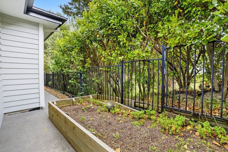 Photo of property in 9 Magnum Drive, Kumeu, 0810