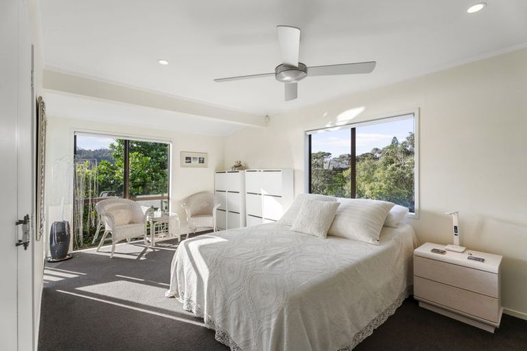 Photo of property in 63 Pemberton Avenue, Bayview, Auckland, 0629