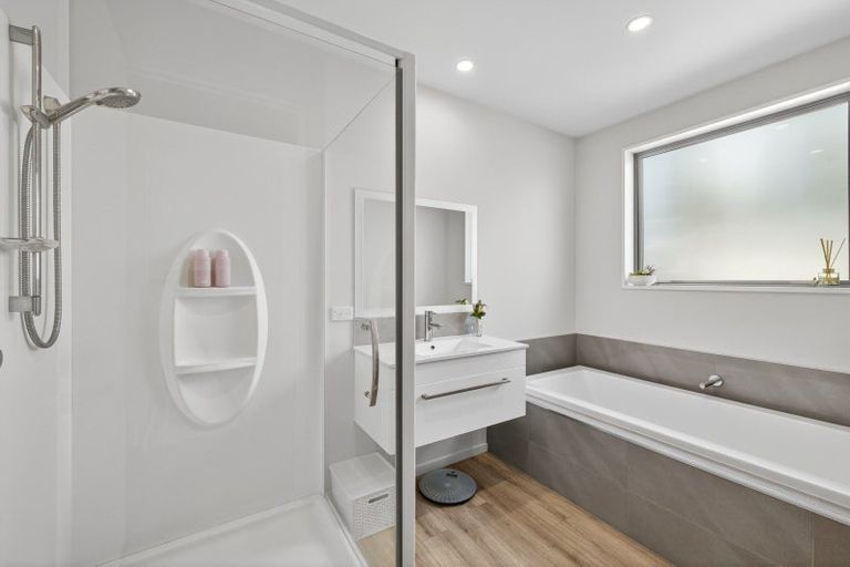 Photo of property in 25 Aroha Street, Pegasus, 7612