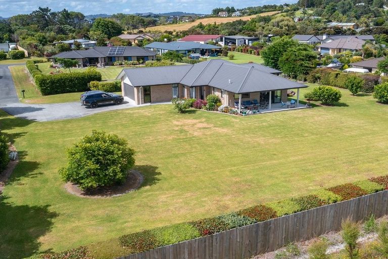 Photo of property in 12c Sunlea Lane, Mangawhai, 0505