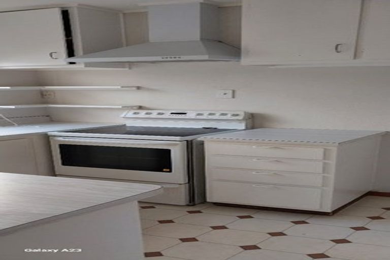 Photo of property in 218u8 Onepu Road, Lyall Bay, Wellington, 6022