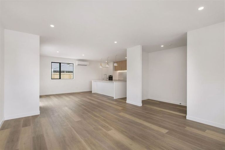 Photo of property in 25 Owaka Road, Wigram, Christchurch, 8025