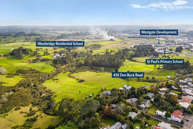 Photo of property in 458 Don Buck Road, Massey, Auckland, 0614