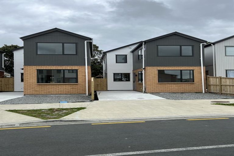 Photo of property in 3 Combat Street, Papakura, 2110