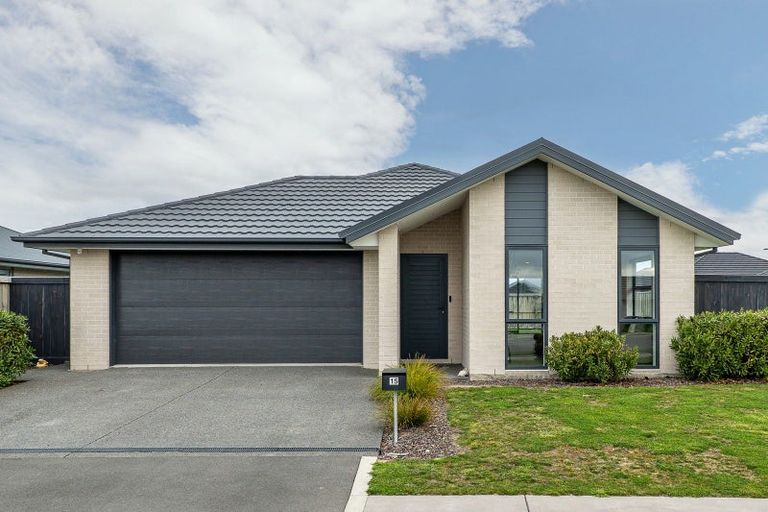 Photo of property in 15 Kennington Drive, Rolleston, 7615