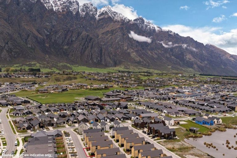 Photo of property in 62 Casterway Crescent, Jacks Point, 9371