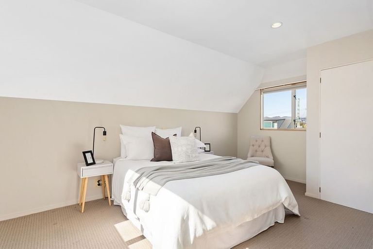 Photo of property in 1b Bradshaw Terrace, Riccarton, Christchurch, 8011