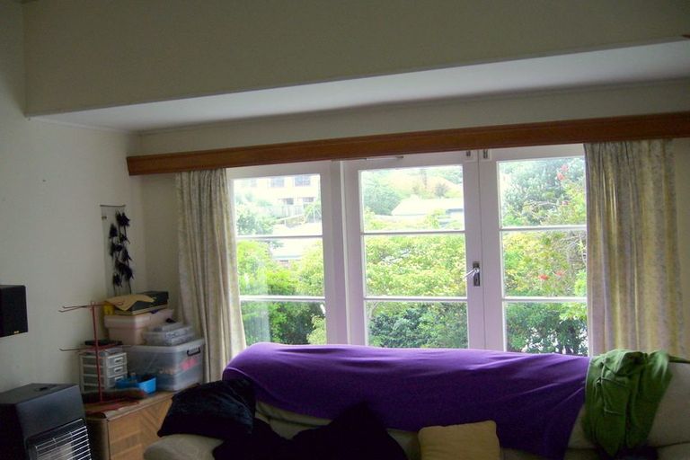 Photo of property in 20 Mckinley Crescent, Brooklyn, Wellington, 6021