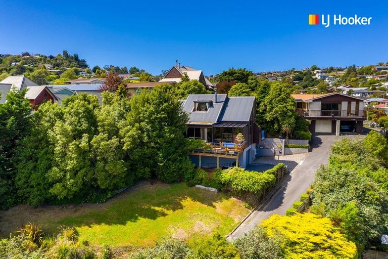 Photo of property in 365 Kenmure Road, Kenmure, Dunedin, 9011