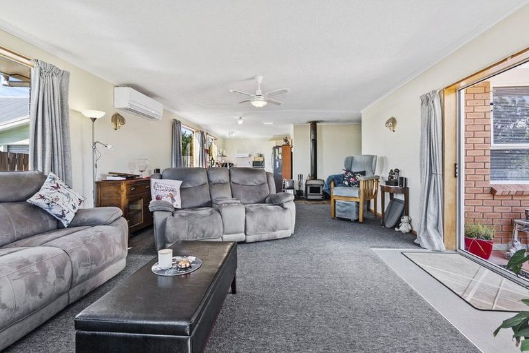 Photo of property in 13 Omahau Crescent, Twizel, 7901