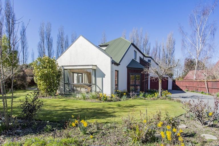 Photo of property in 23 Rickton Place, Rangiora, 7400
