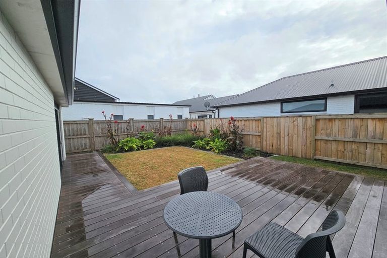 Photo of property in 17 Mida Close, Papamoa Beach, Papamoa, 3118