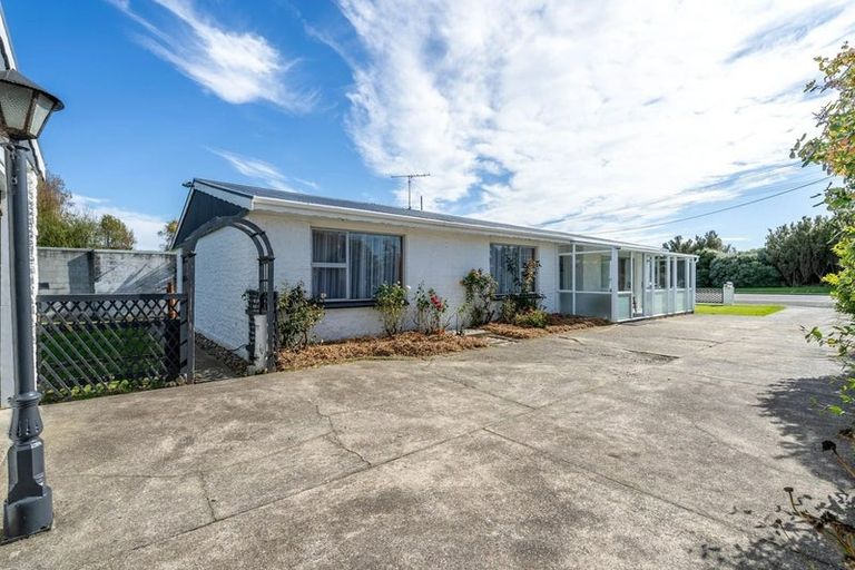 Photo of property in 145 Mcquarrie Street, Kingswell, Invercargill, 9812