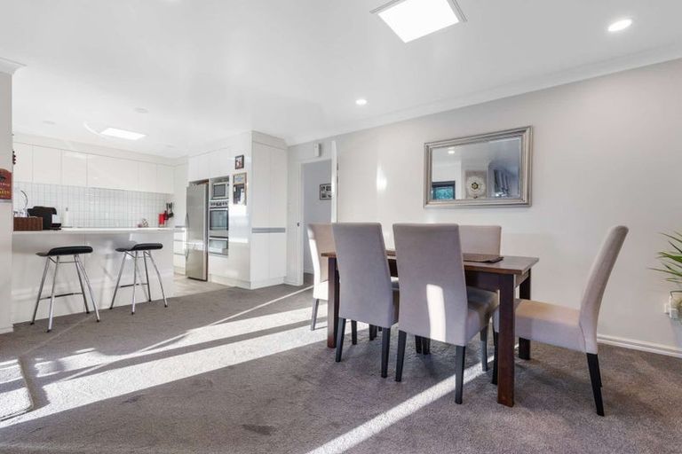 Photo of property in 53 Santa Monica Drive, Papamoa Beach, Papamoa, 3118